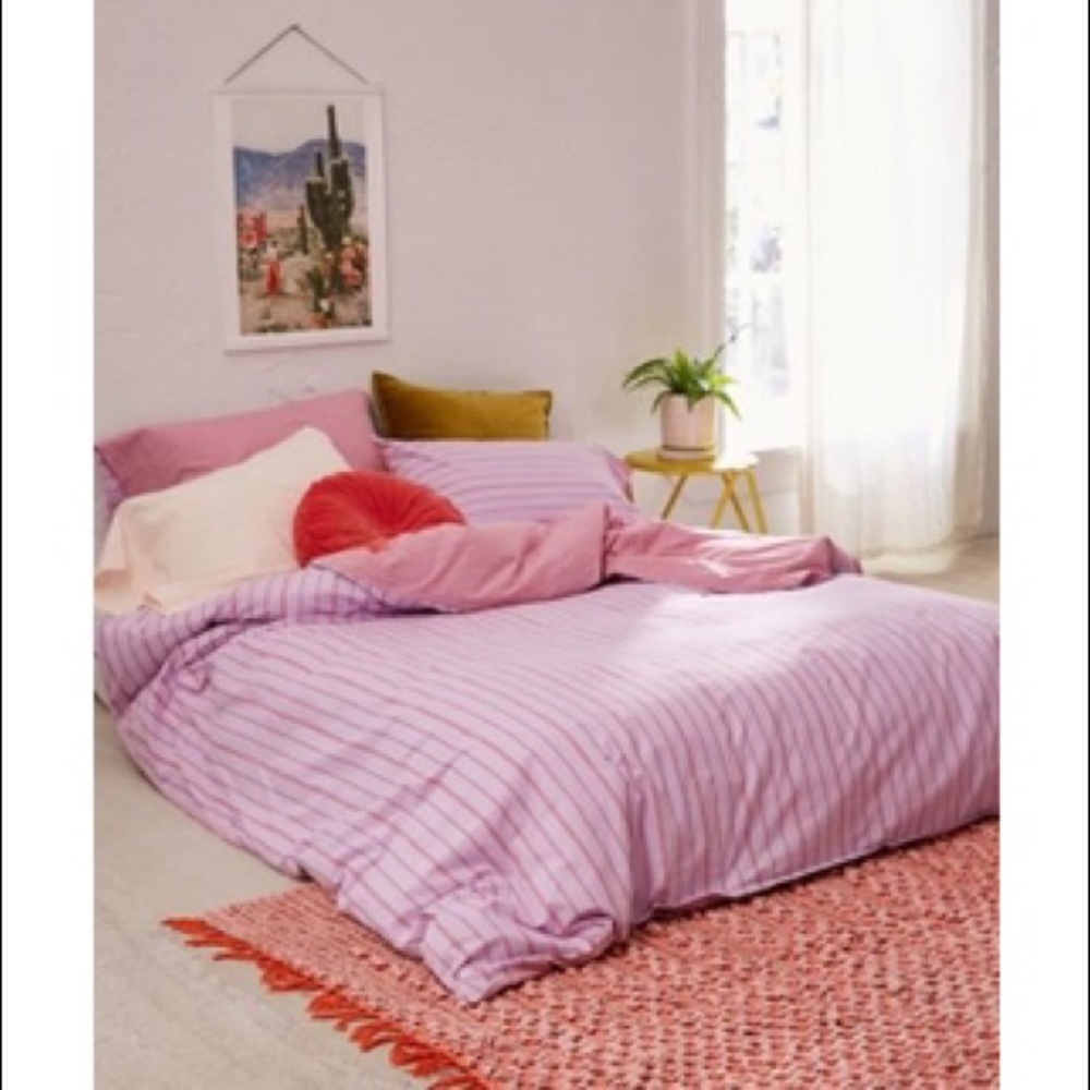 Urban outfitters comforter